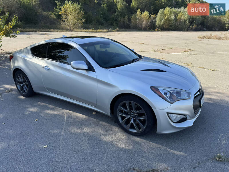 Купе Hyundai Genesis Coupe 2013 в Киеве