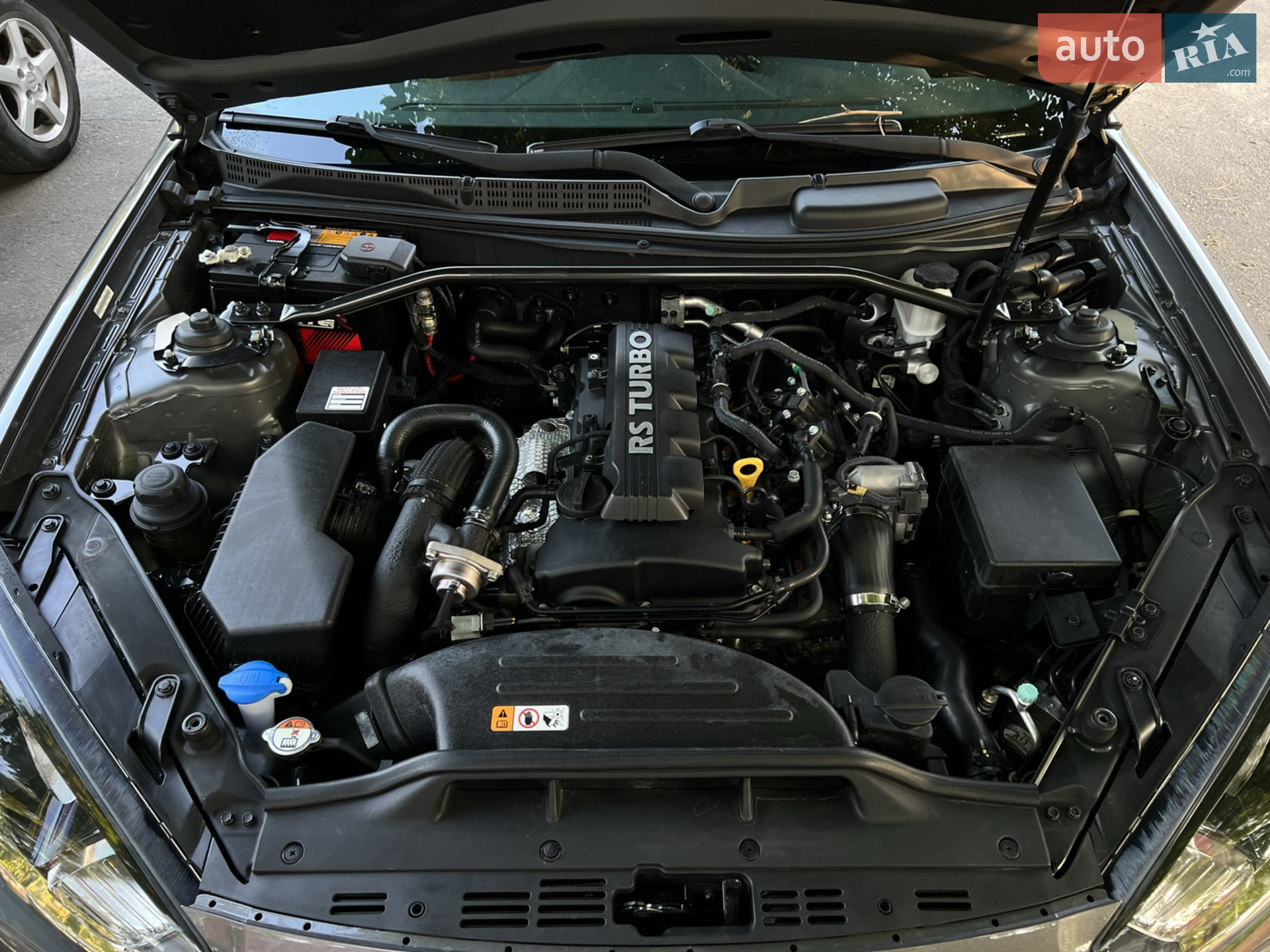 2012 Hyundai Genesis Coupe - мініатюра 3