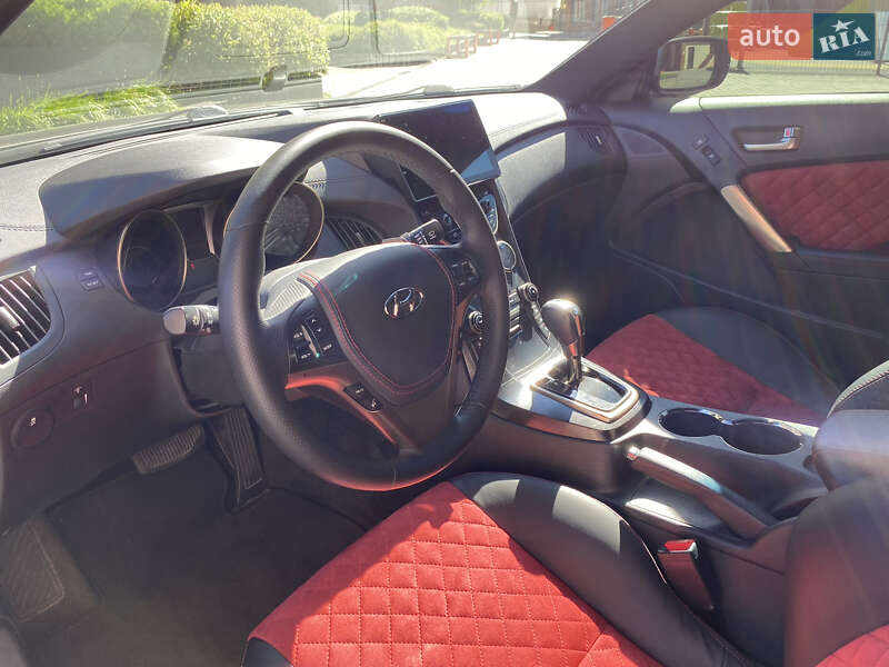 Купе Hyundai Genesis Coupe 2012 в Кременчуге