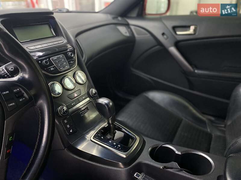 Купе Hyundai Genesis Coupe 2012 в Києві