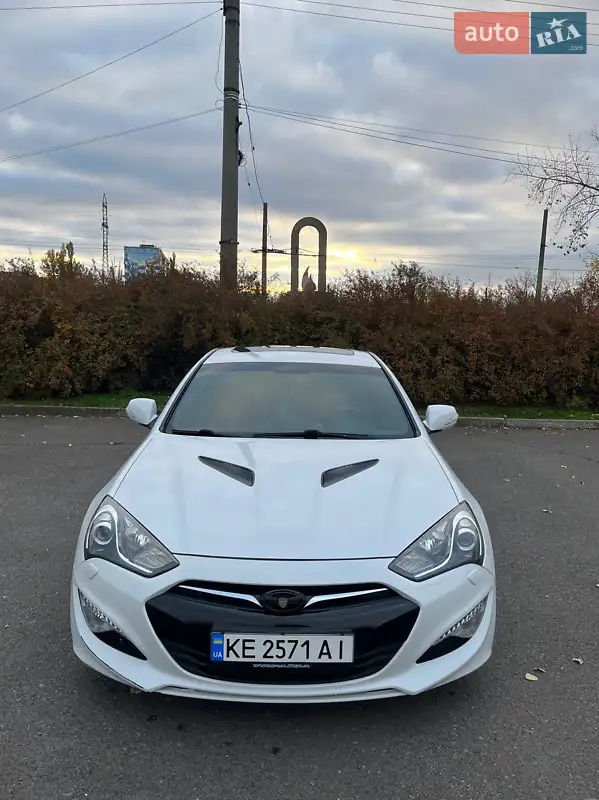Hyundai Genesis Coupe 2013