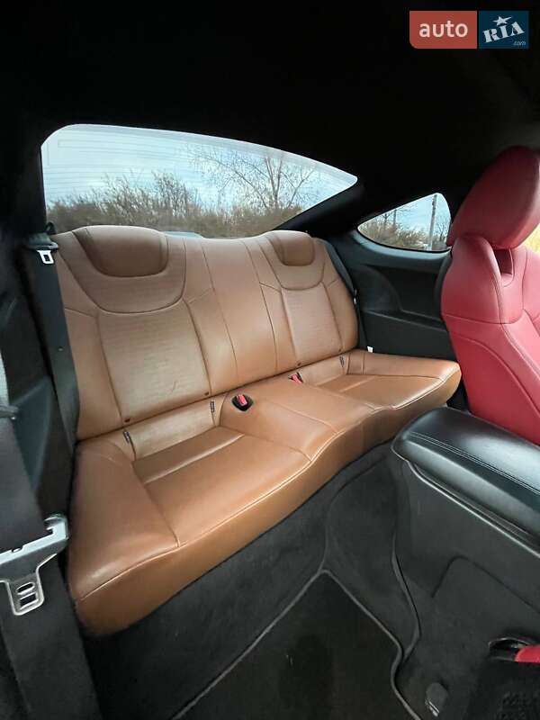 Купе Hyundai Genesis Coupe 2013 в Кривому Розі фото 26 Купе Hyundai Genesis Coupe 2013 в Кривому Розі