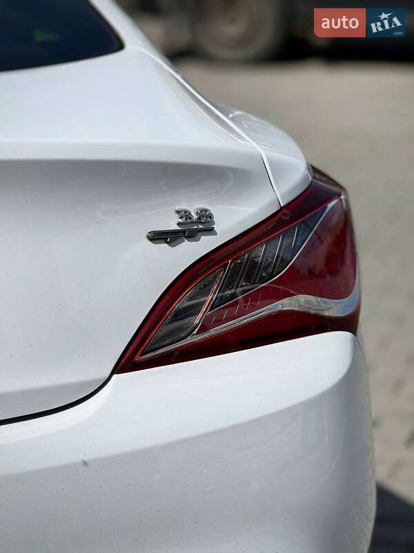 Купе Hyundai Genesis Coupe 2014 в Чернівцях фото 11 Купе Hyundai Genesis Coupe 2014 в Чернівцях
