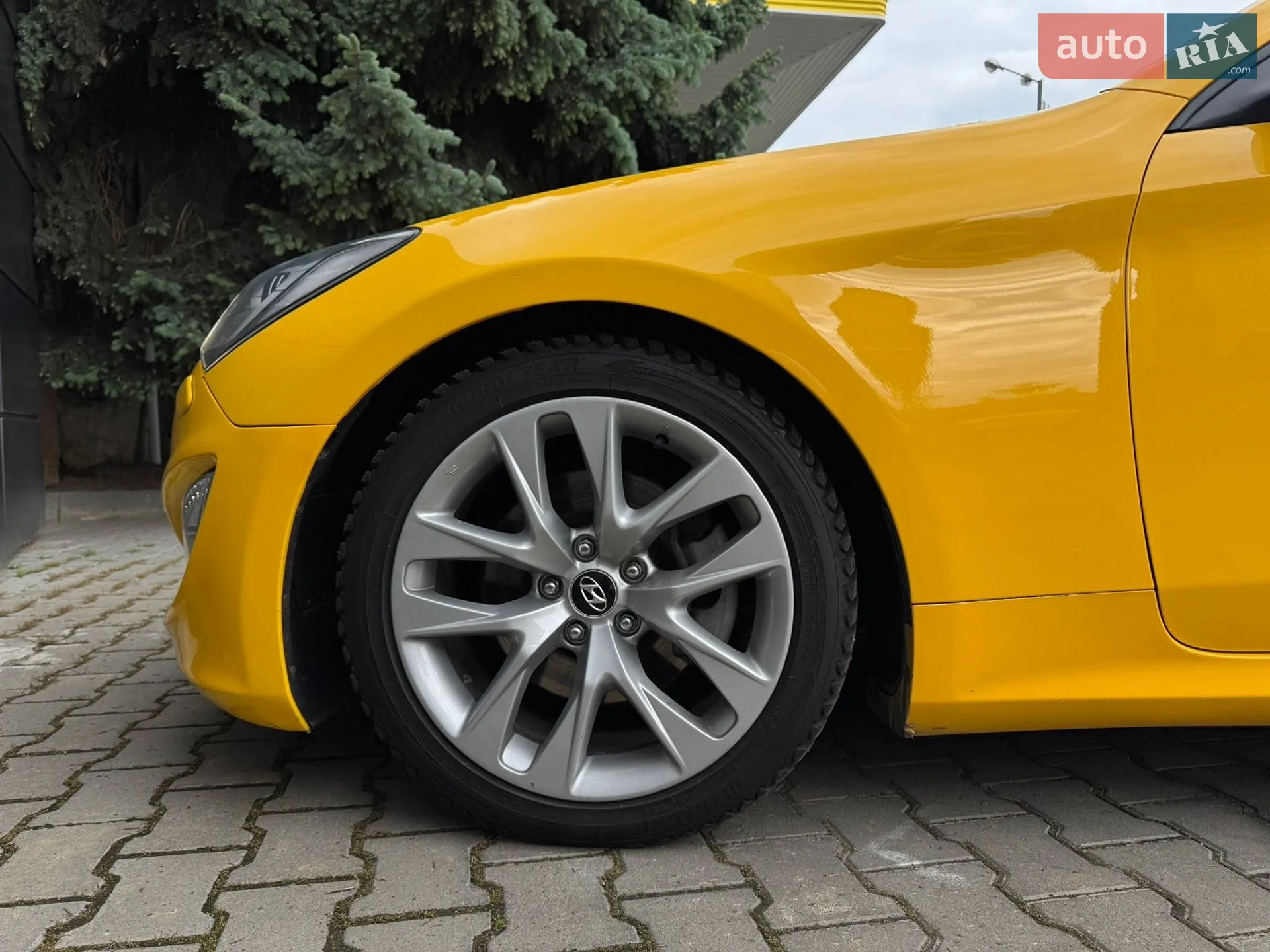 2013 Hyundai Genesis Coupe - мініатюра 16