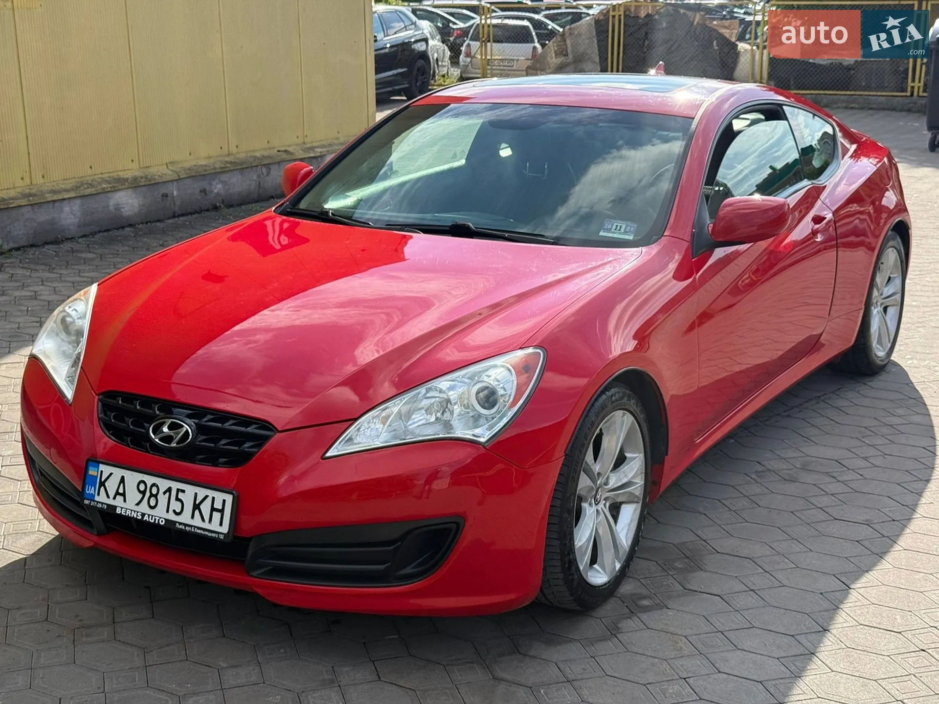 2010 Hyundai Genesis Coupe - мініатюра 2
