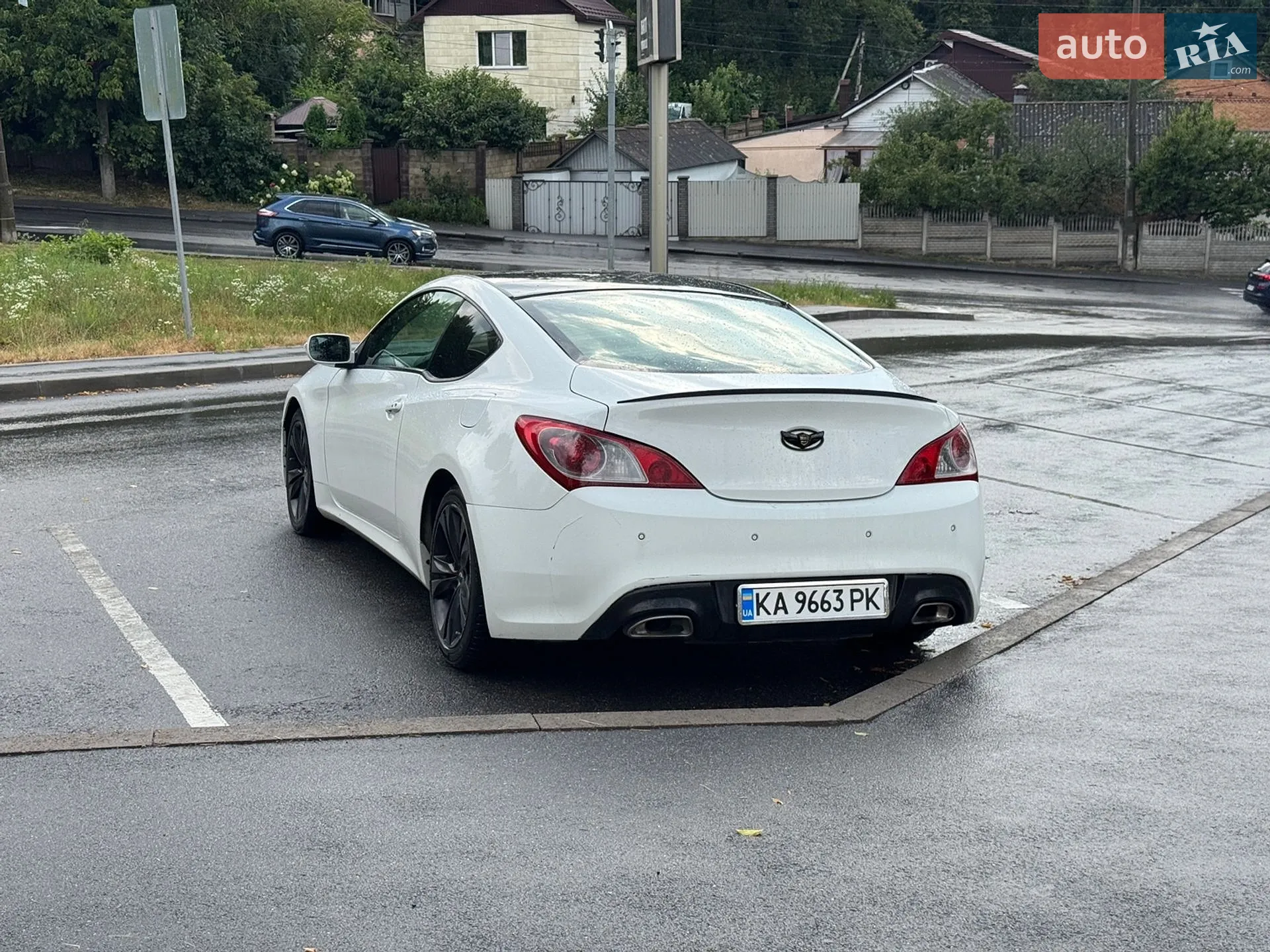 2010 Hyundai Genesis Coupe - мініатюра 3