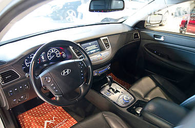 Седан Hyundai Genesis 2013 в Києві
