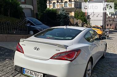 Купе Hyundai Genesis 2013 в Киеве