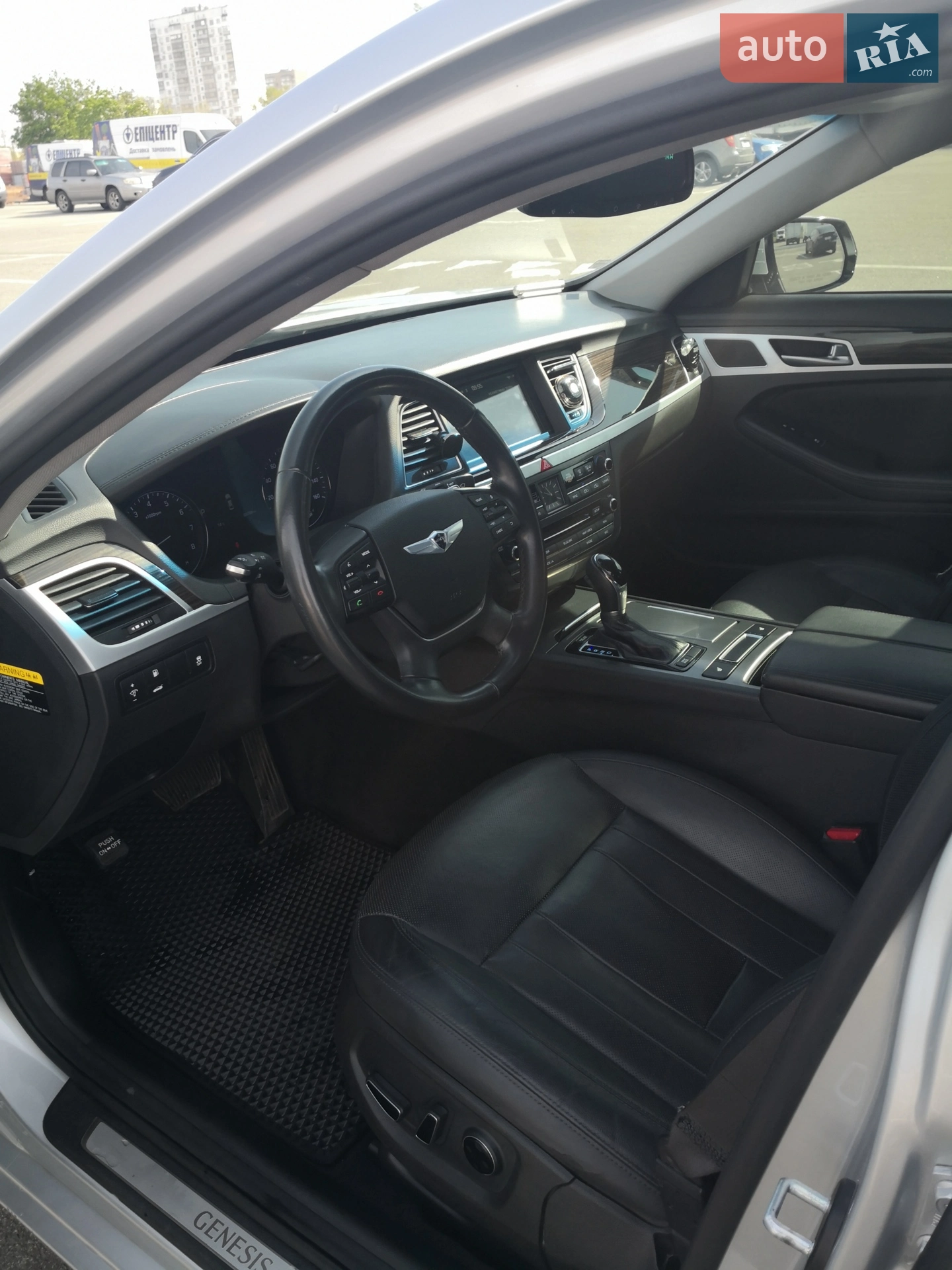 2014 Hyundai Genesis - мініатюра 8