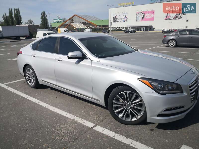 Седан Hyundai Genesis 2014 в Києві