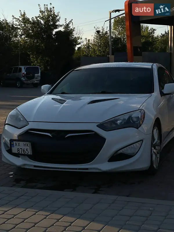 Hyundai Genesis
