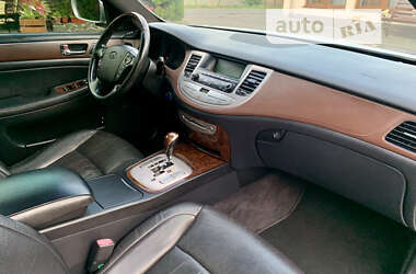 Седан Hyundai Genesis 2008 в 