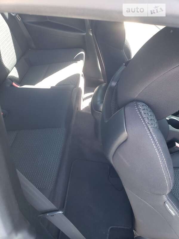 Купе Hyundai Genesis 2011 в Одессе