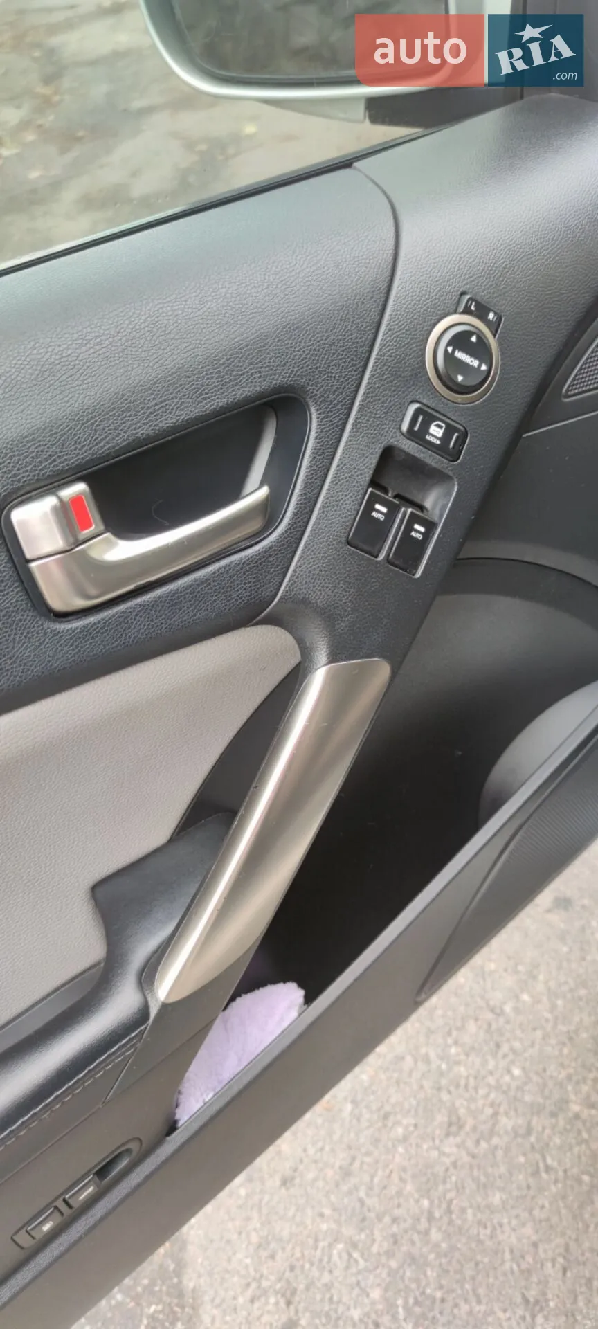 2013 Hyundai Genesis - мініатюра 15