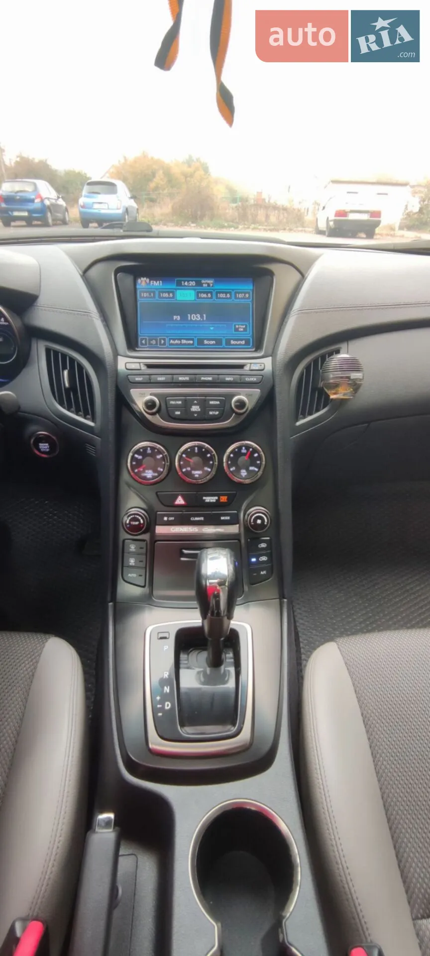 2013 Hyundai Genesis - мініатюра 20