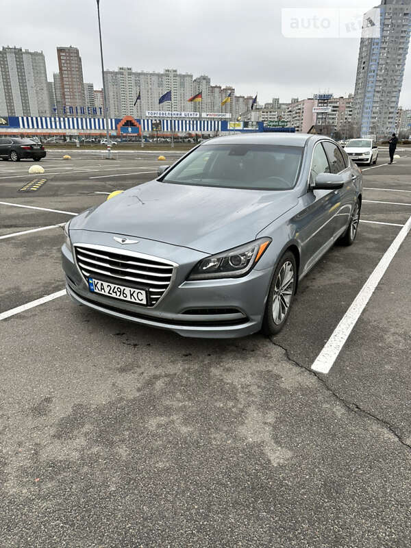 Седан Hyundai Genesis 2015 в 