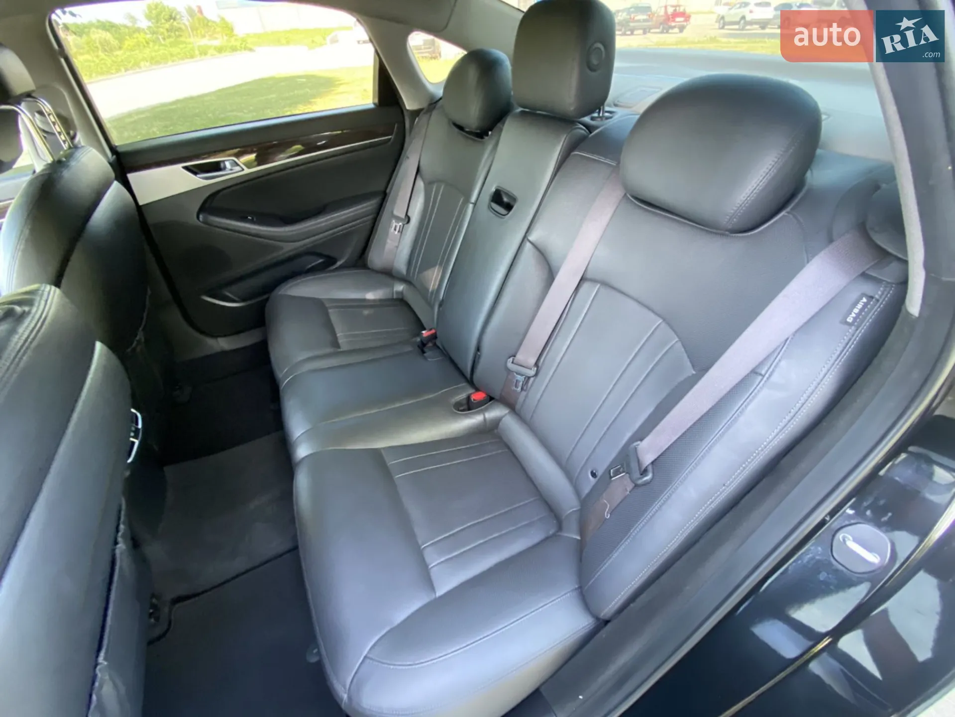 2015 Hyundai Genesis - мініатюра 34