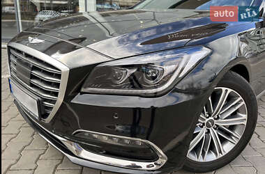 Седан Hyundai Genesis 2017 в 