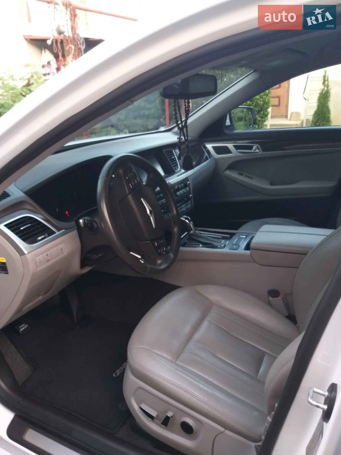 2015 Hyundai Genesis - мініатюра 5