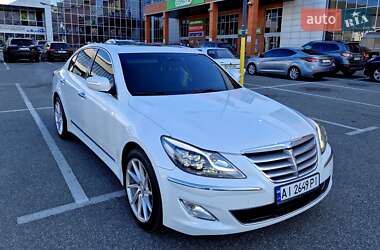 Седан Hyundai Genesis 2013 в Броварах