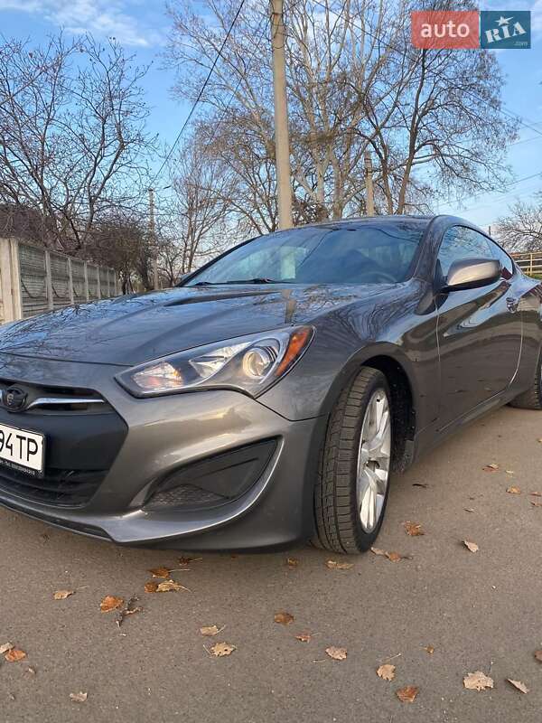 Купе Hyundai Genesis 2012 в 