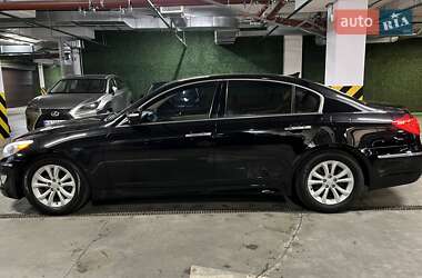 Седан Hyundai Genesis 2013 в Києві