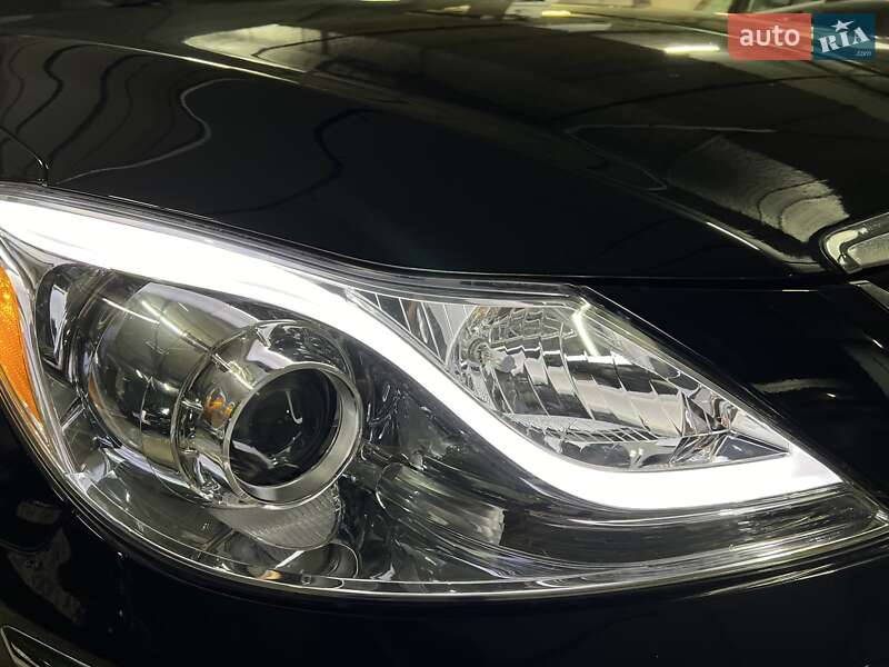 Седан Hyundai Genesis 2013 в Киеве