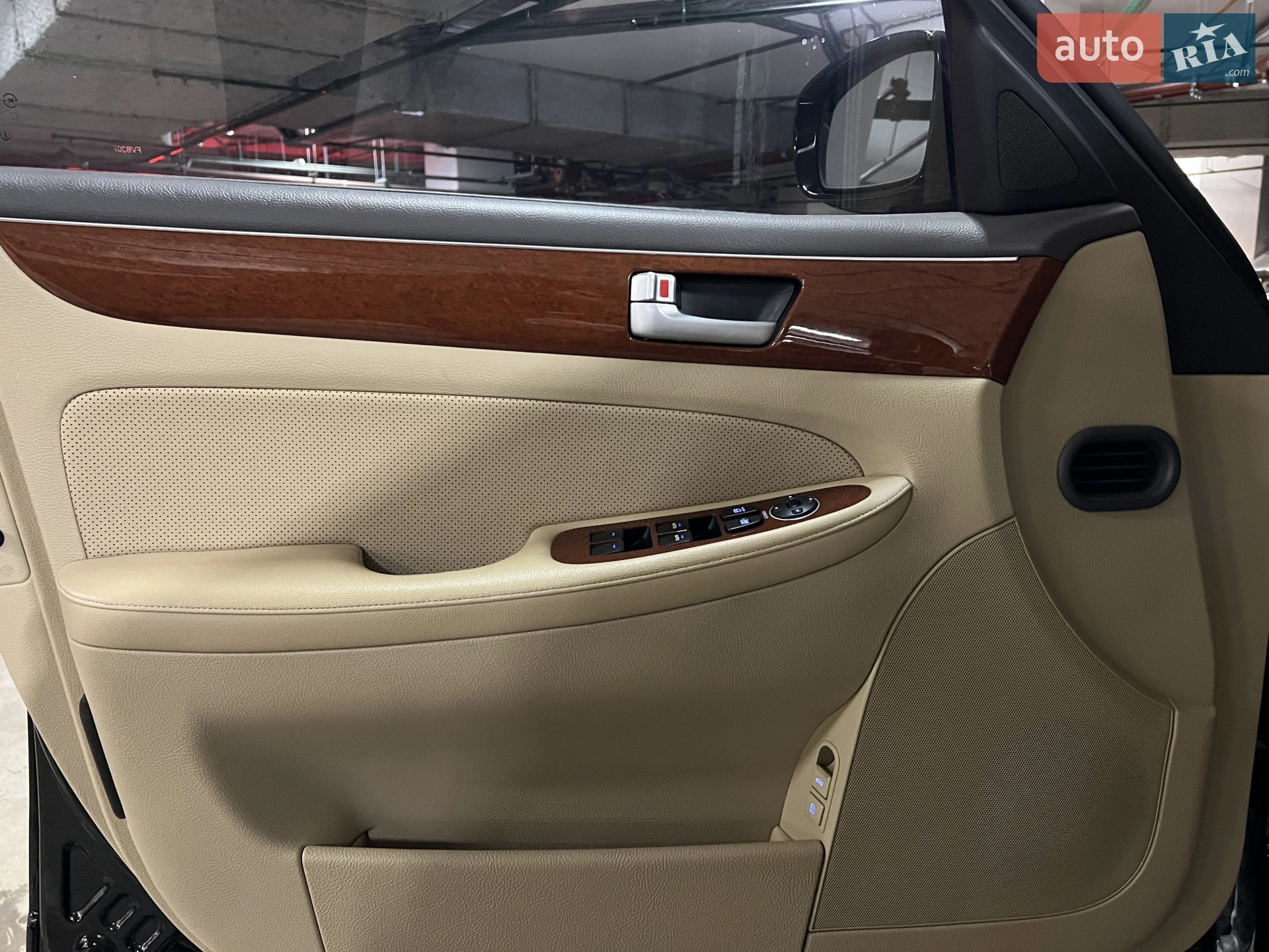 2013 Hyundai Genesis - мініатюра 20