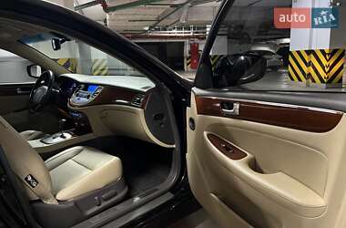 Седан Hyundai Genesis 2013 в Києві