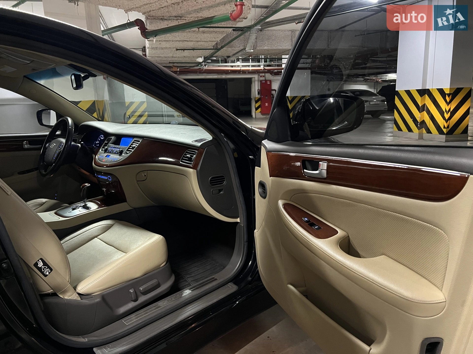 2013 Hyundai Genesis - мініатюра 47