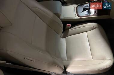 Седан Hyundai Genesis 2013 в Києві