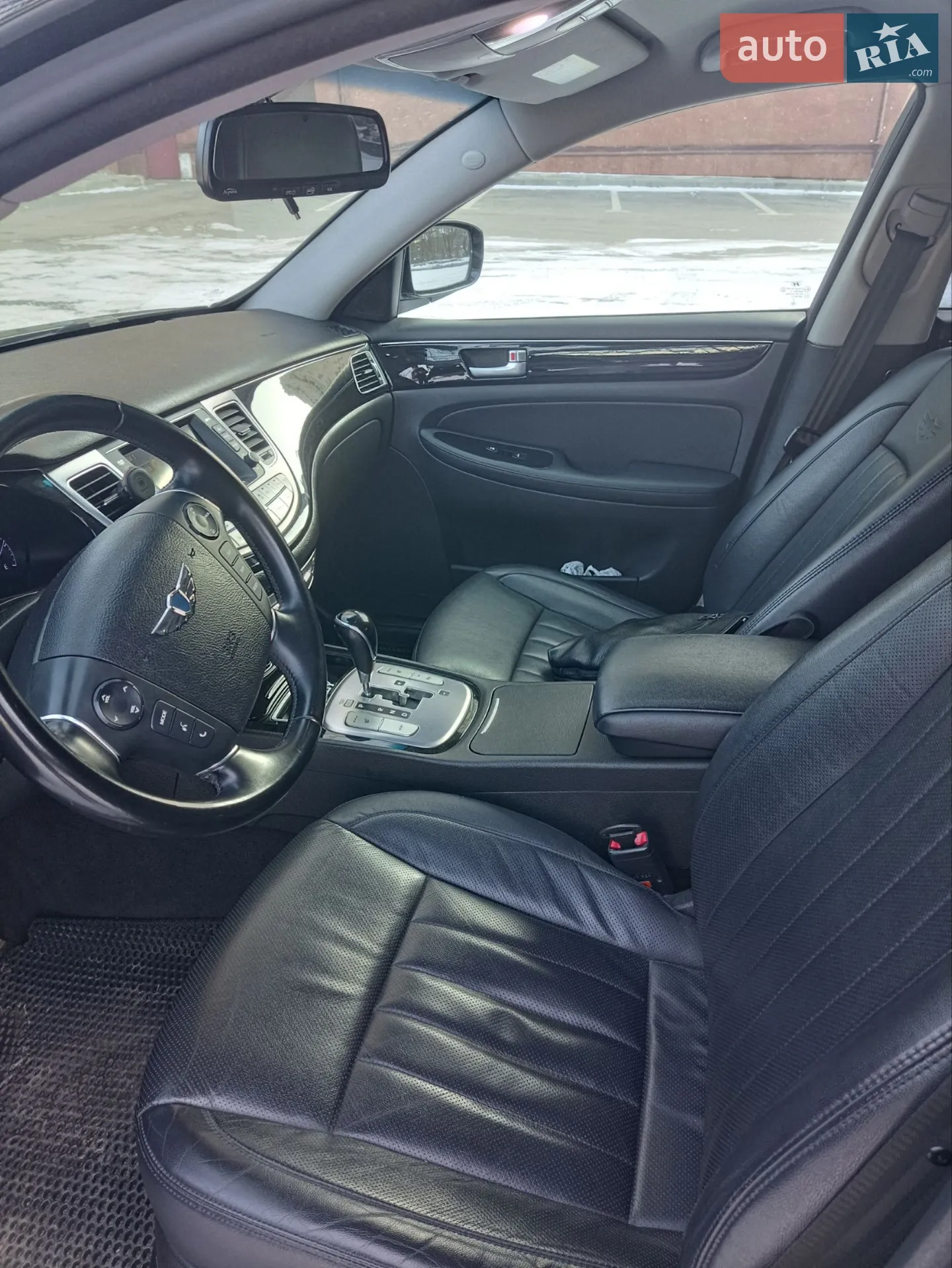 2013 Hyundai Genesis - мініатюра 9