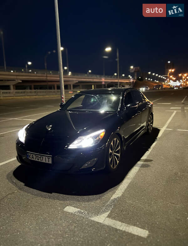 Седан Hyundai Genesis 2011 в Киеве