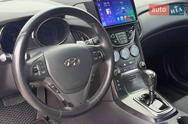Купе Hyundai Genesis 2013 в 