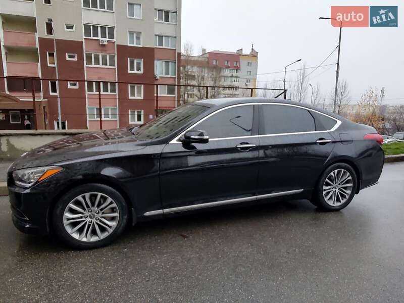 Седан Hyundai Genesis 2015 в Киеве