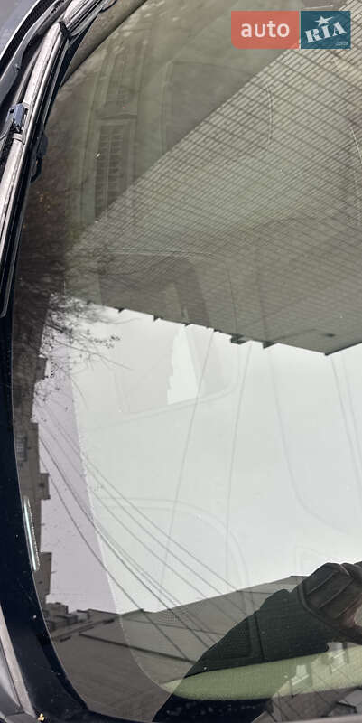 Седан Hyundai Genesis 2015 в Кременчуге