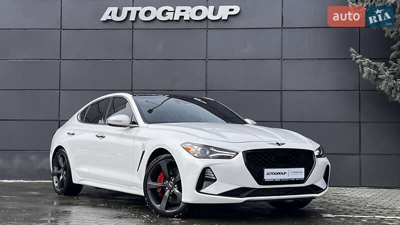 Hyundai Genesis 2020