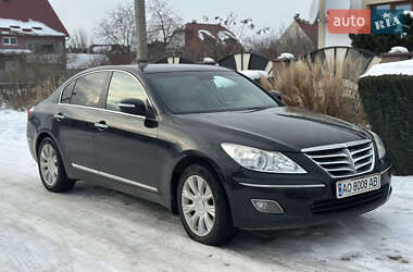 Седан Hyundai Genesis 2008 в Ужгороде