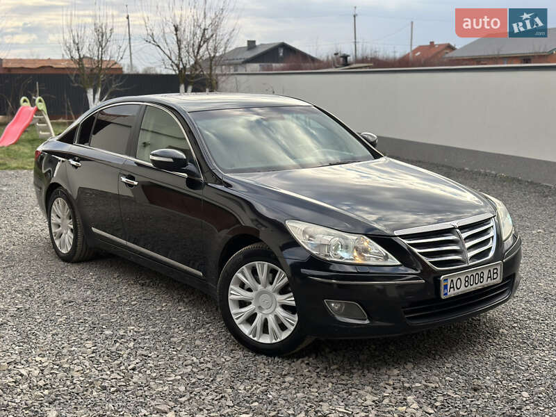 Hyundai Genesis 2008