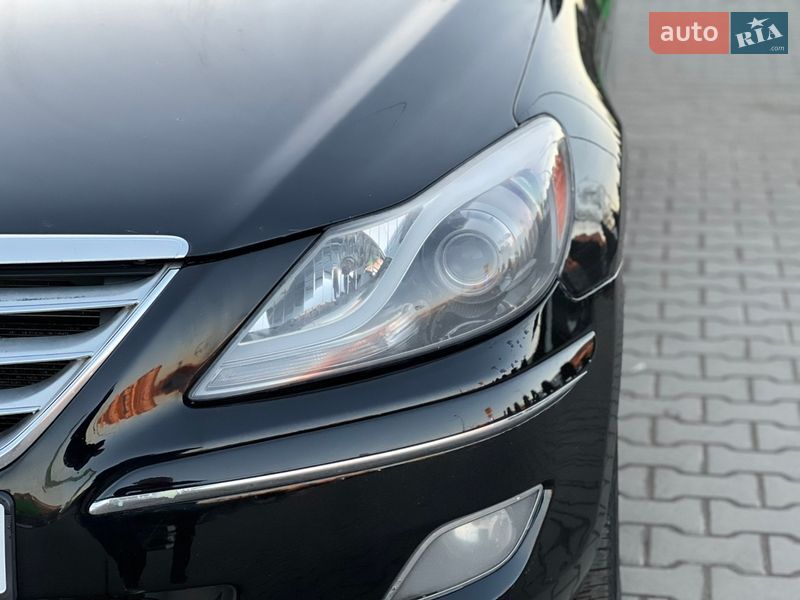 Седан Hyundai Genesis 2008 в Киеве