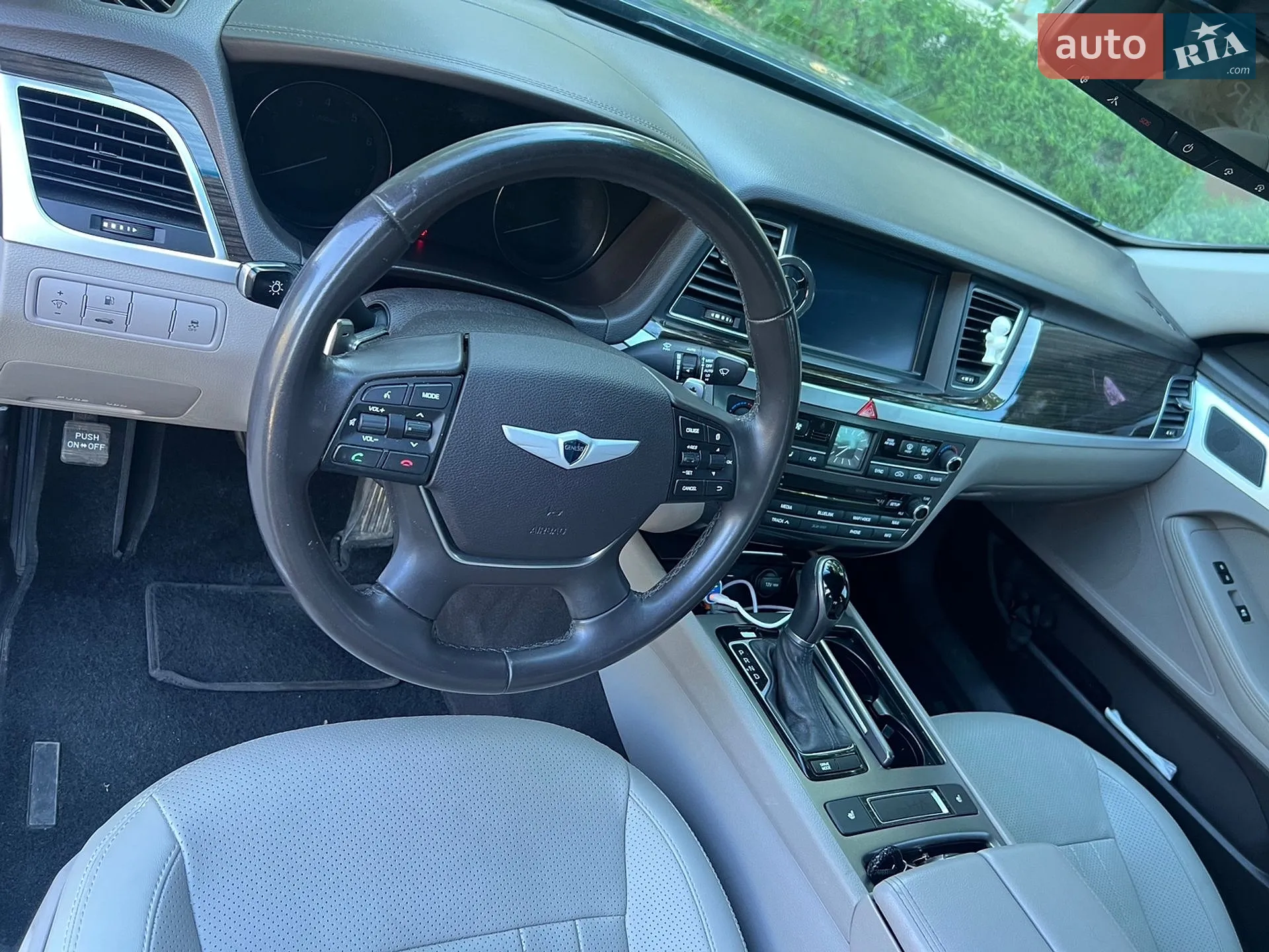 2015 Hyundai Genesis - мініатюра 14