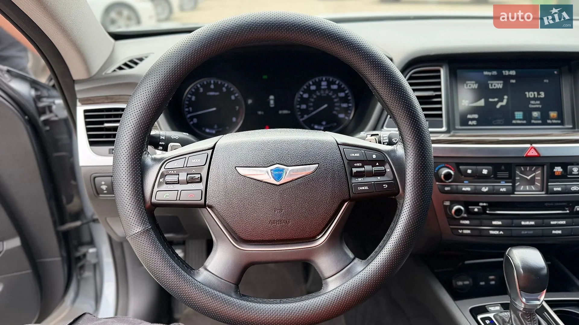 2015 Hyundai Genesis - мініатюра 27