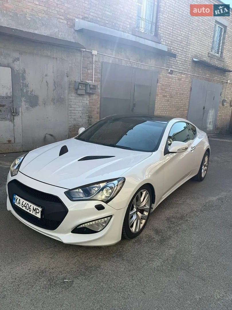 Hyundai Genesis 2013
