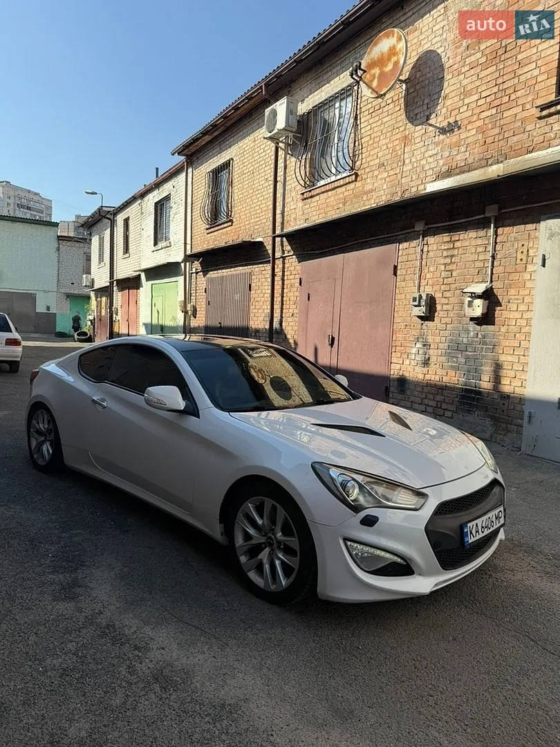 2013 Hyundai Genesis - мініатюра 13