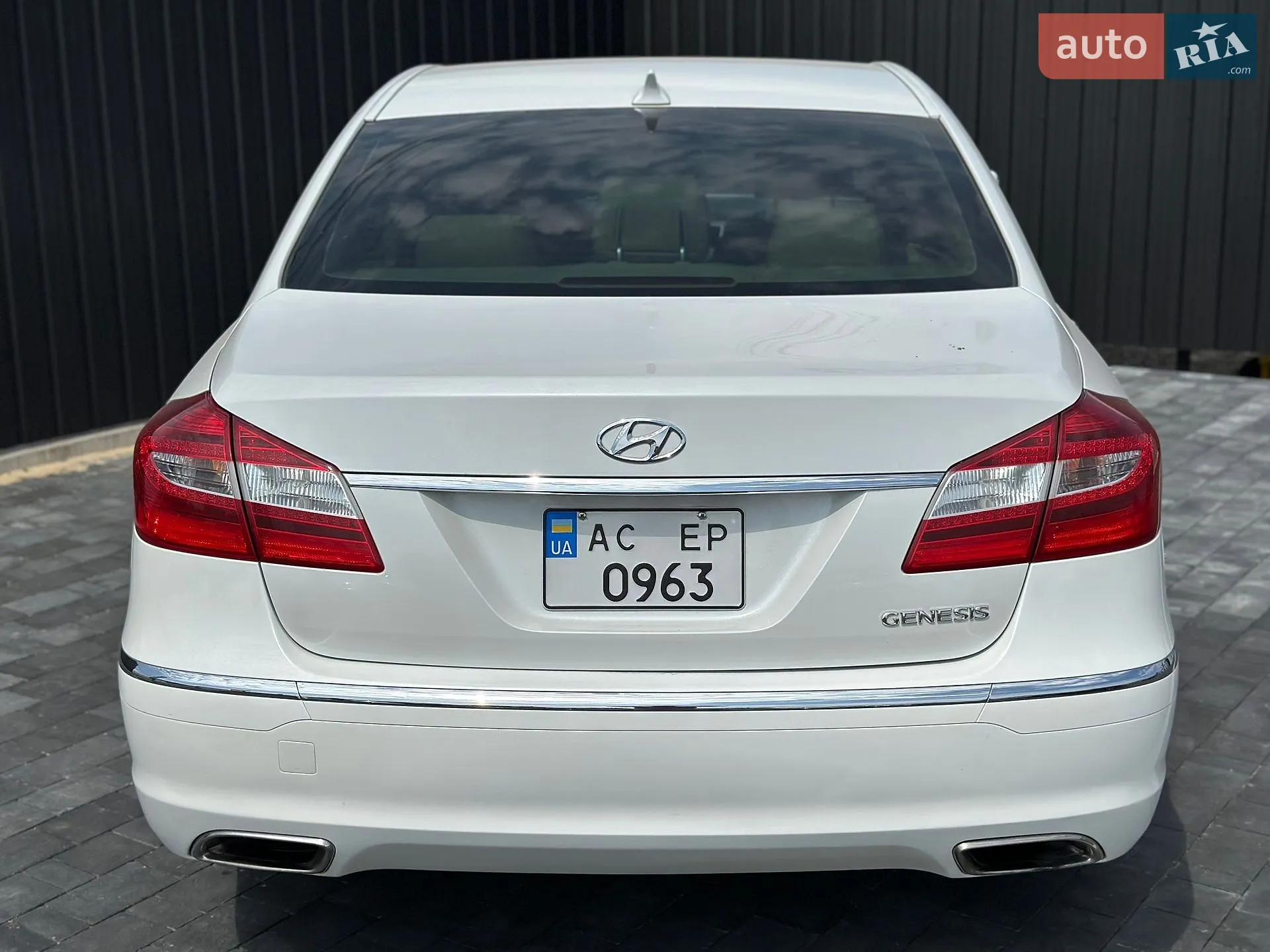 2013 Hyundai Genesis - мініатюра 6