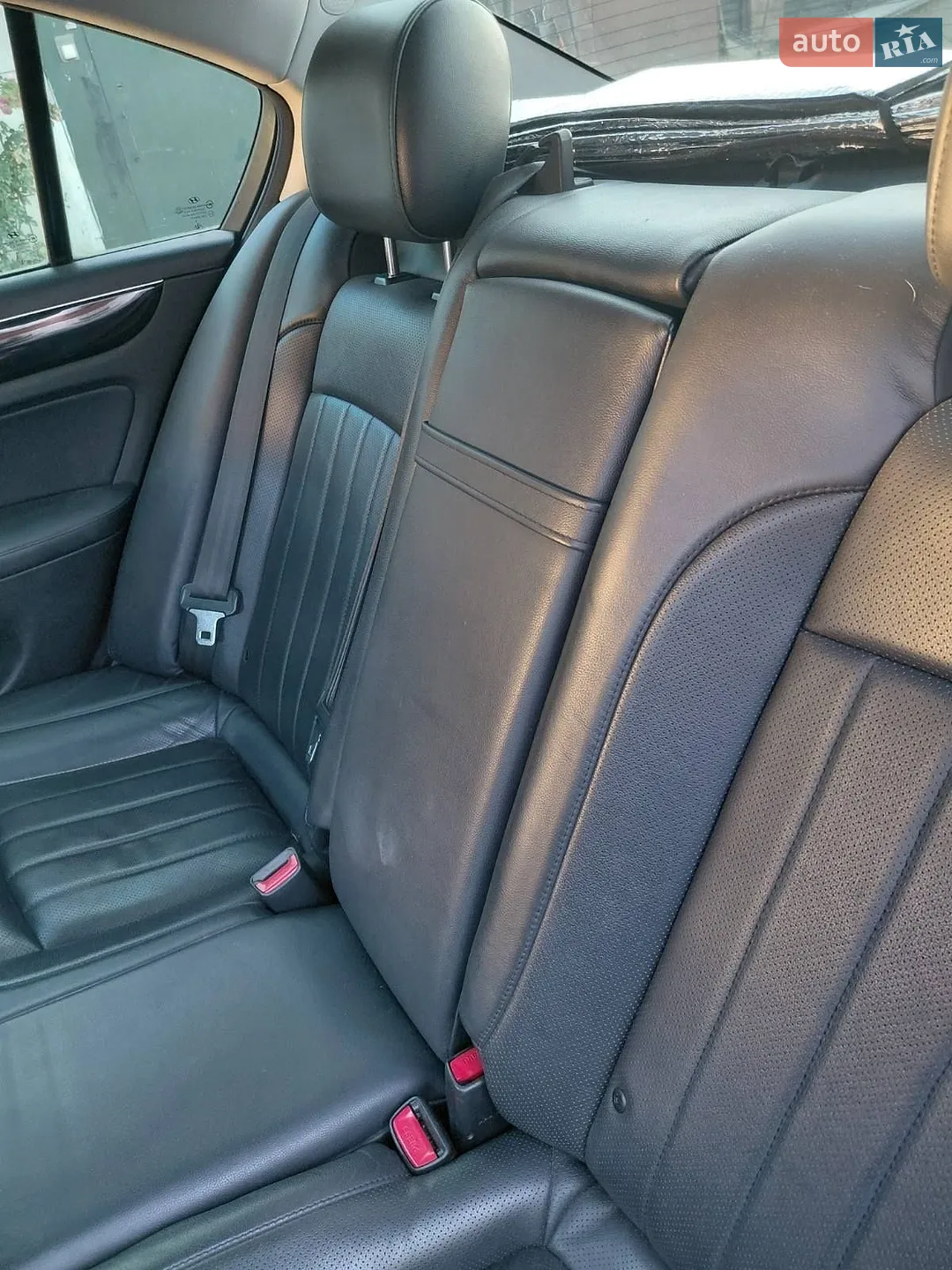 2012 Hyundai Genesis - мініатюра 18