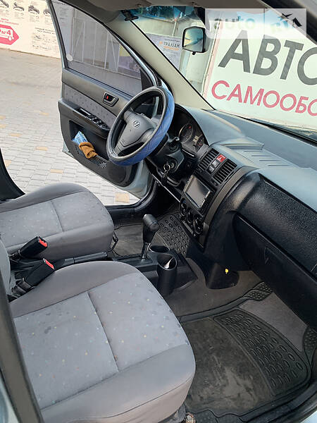 Хэтчбек Hyundai Getz 2003 в Кременчуге фото 7 Хэтчбек Hyundai Getz 2003 в Кременчуге