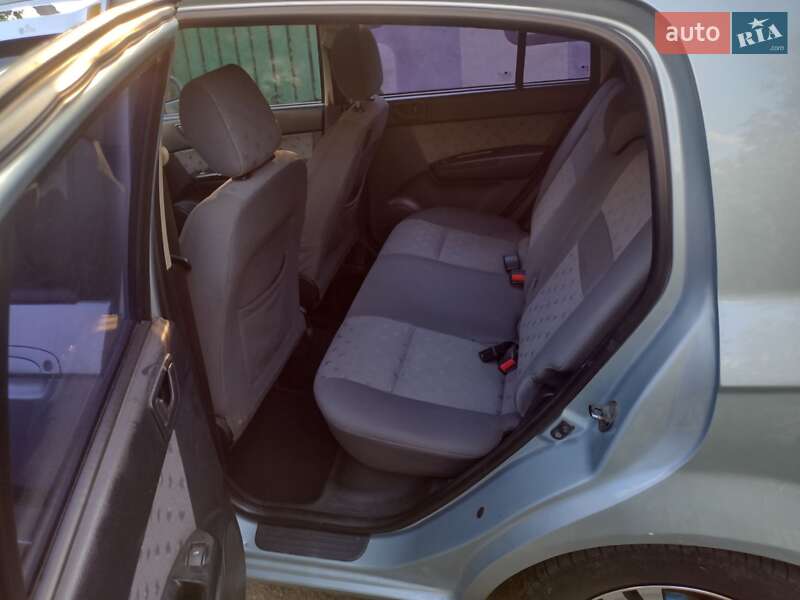 Хэтчбек Hyundai Getz 2005 в Киеве