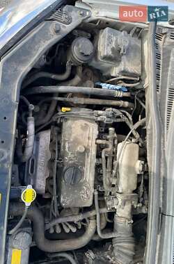 Хэтчбек Hyundai Getz 2004 в 