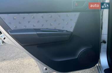 Хэтчбек Hyundai Getz 2004 в 